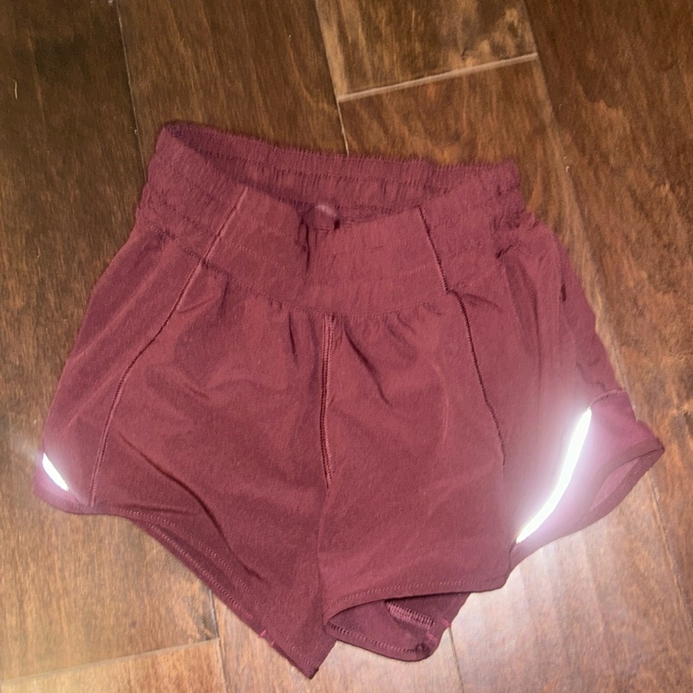 Maroon Lululemon Size 2, 2.5 Legnth shorts